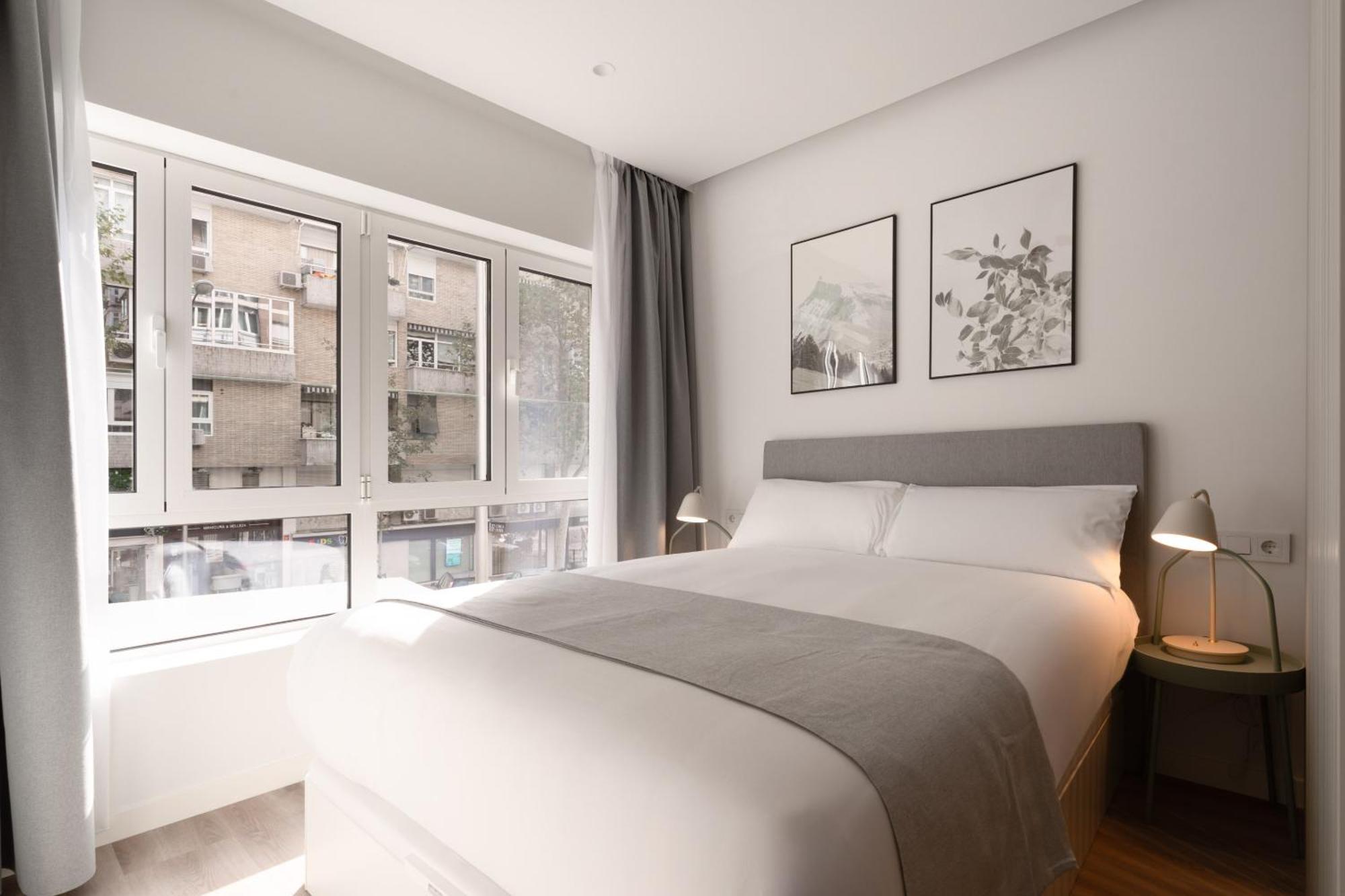 Limehome Madrid Calle De Juan Hurtado De Mendoza Dış mekan fotoğraf