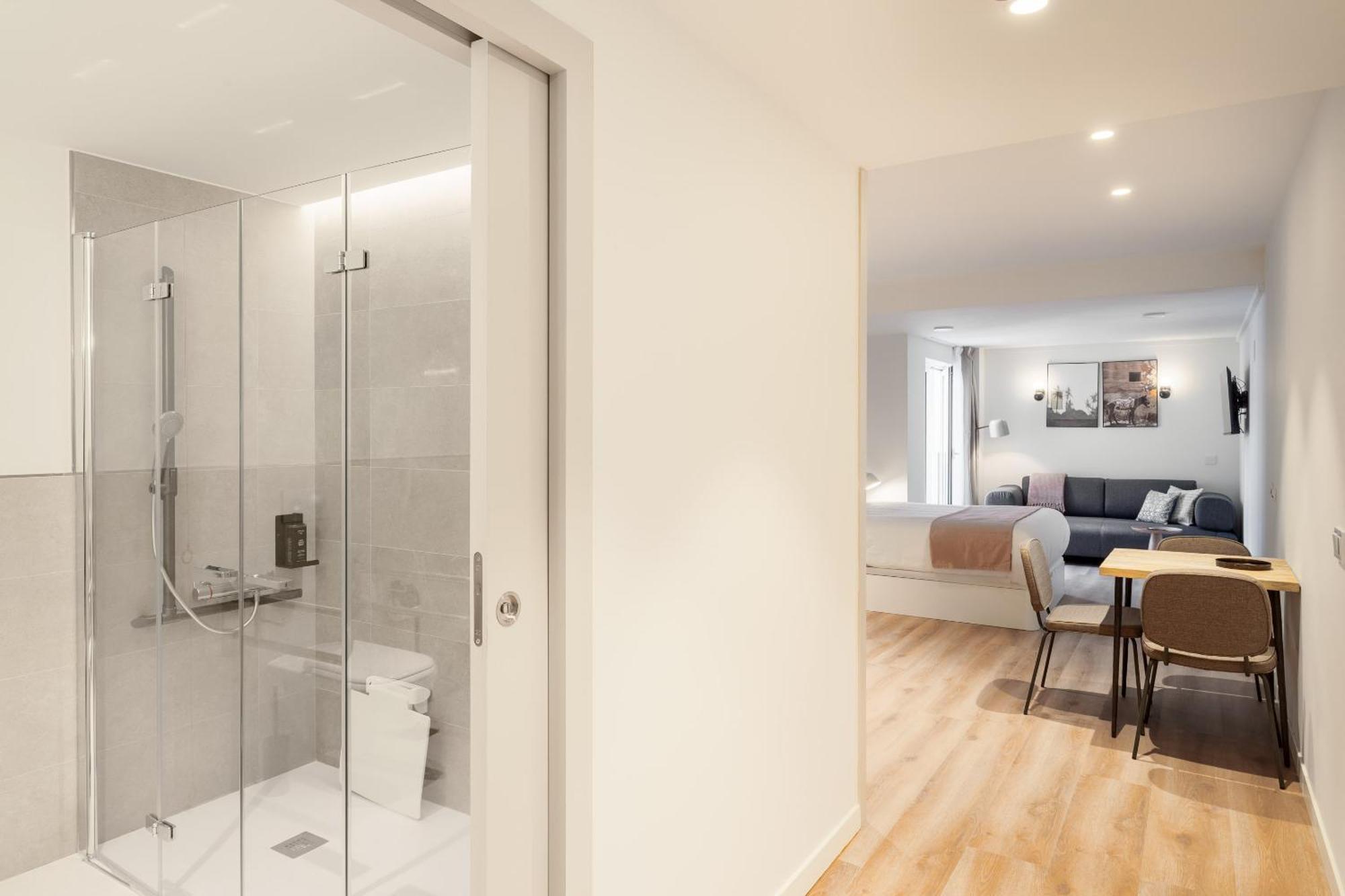 Limehome Madrid Calle De Juan Hurtado De Mendoza Dış mekan fotoğraf